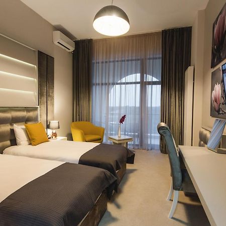 Hotel Edma Alexandria Extérieur photo